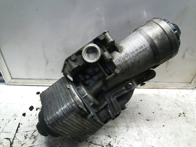 Enfriador aceite motor para volkswagen passat (3c2) (2005-2010) 2.0 tdi 16v bkp 045115389E
