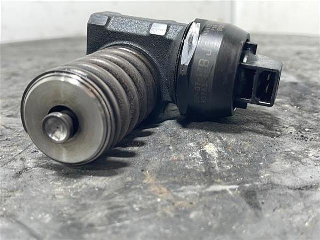 VAG 045130073T Inyector de combustible  comprar en Albacete