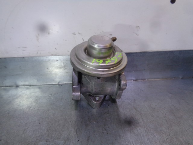 045131501F VAG Válvula EGR de recirculación de gases  disponible Ourense