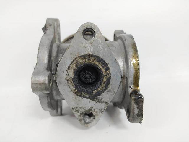 045131501F VAG Válvula EGR de recirculación de gases  disponible Vigo