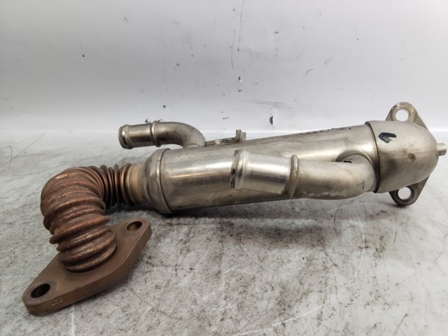 045131513P VAG Enfriador de recirculación de gases de escape EGR  en stock Huelva