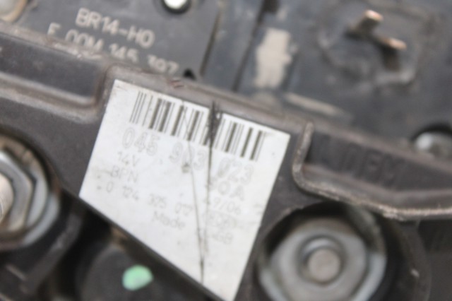 VAG 045903023 Alternador  en stock Terrassa