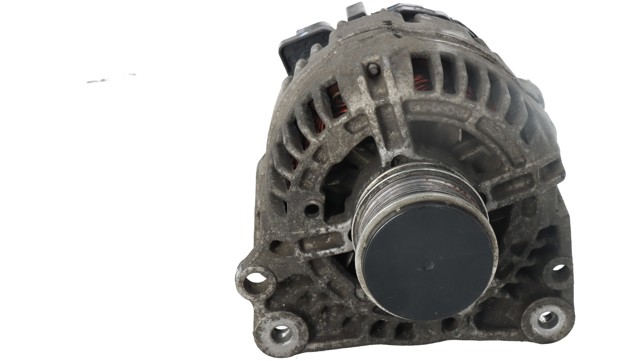 045903023 Alternador  disponible Málaga