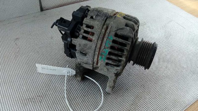 VAG 045903023 Alternador  en stock Terrassa
