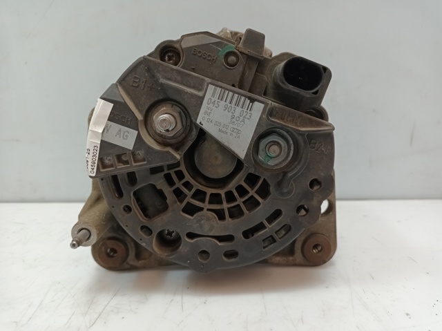 045903023 VAG Alternador  disponible Ourense