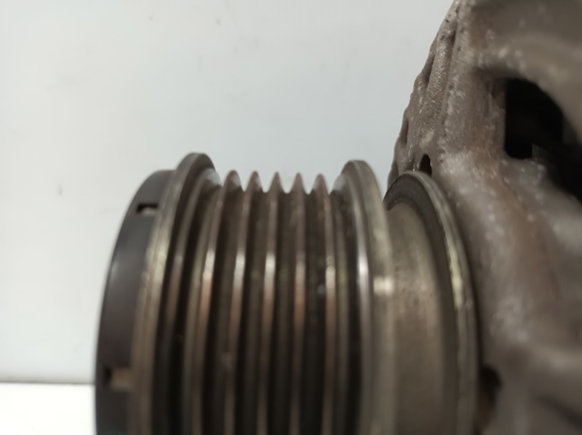 VAG 045903023 Alternador  en stock Valencia