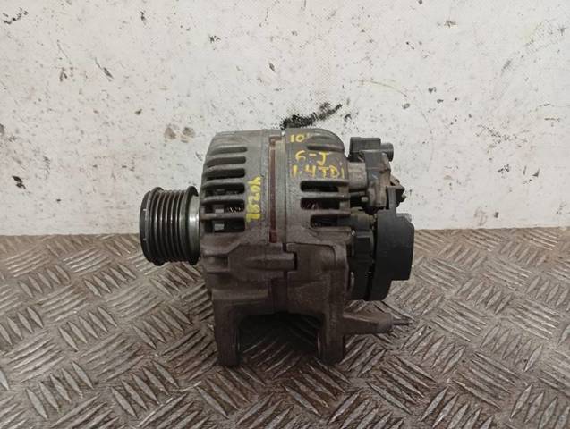 045903023 Alternador  en stock Castellón