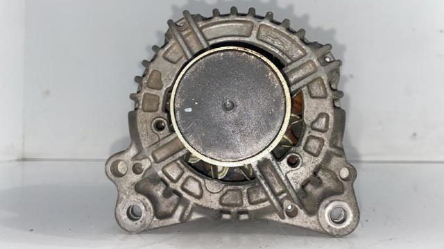 045903023A Alternador  en stock Granada