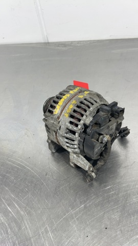 Alternador de coche 045903023A VAG