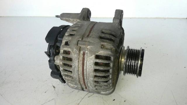 045903023A VAG Alternador  en stock Huelva