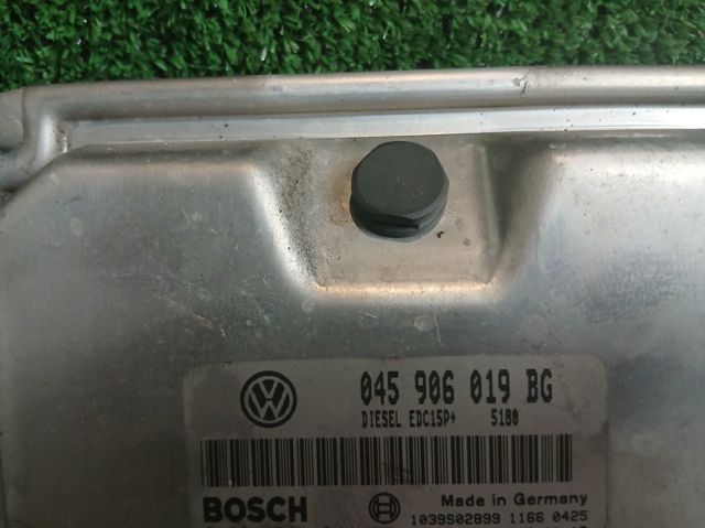 045906019 VAG Unidad de control del motor (ECU)  comprar en Lleida
