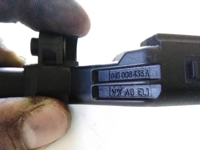 045906433A VAG Sensor de posición del cigüeñal  disponible Ourense