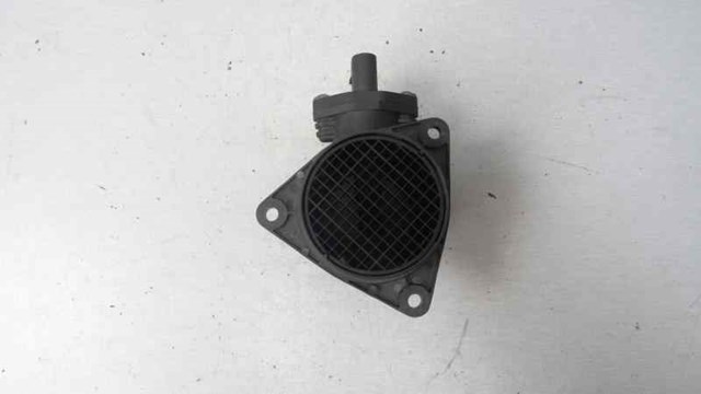 VAG 045906461 Caudalímetro  en stock Terrassa