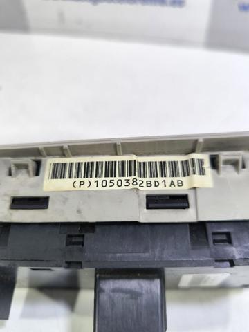 CHRYSLER 04602736AA Interruptor de elevalunas delantera izquierda  en stock Terrassa