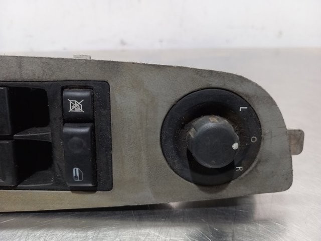 04602736AA Unidad de control de elevalunas delantera izquierda  disponible Utrera