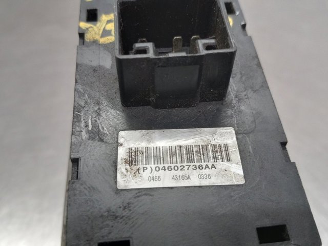 04602736AA Interruptor de elevalunas delantera izquierda comprar Almería