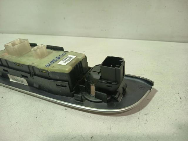 04602781AA CHRYSLER Interruptor de elevalunas delantera izquierda  en stock Gandía