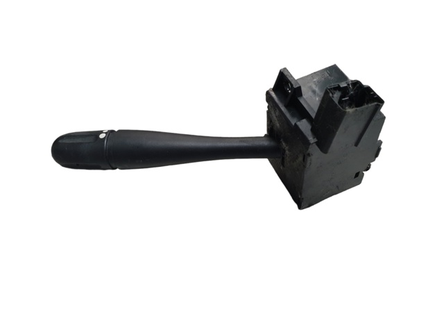 Mando intermitente derecho 04685711AA CHRYSLER