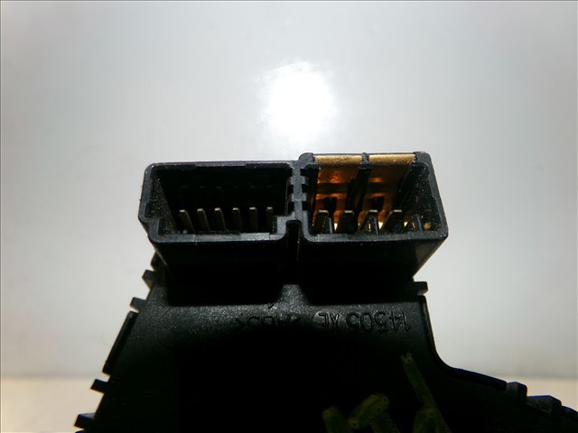 04685712AA Chrysler