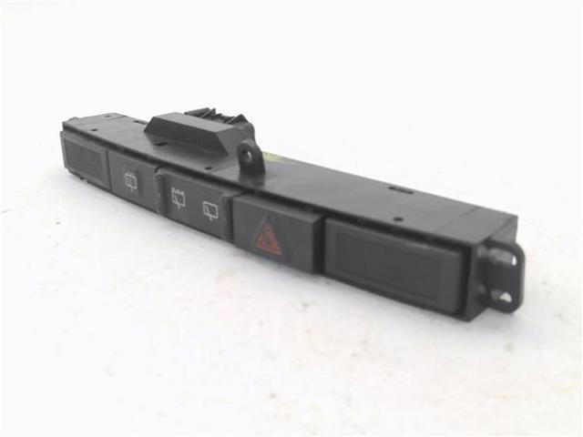 04685925AA Bloque de botones de la consola central  en stock Sabadell