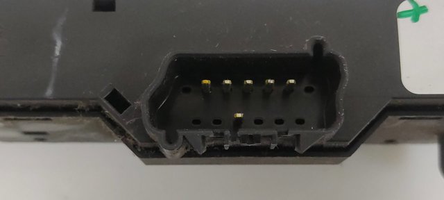 04685925AA CHRYSLER Bloque de botones de la consola central  en stock Córdoba