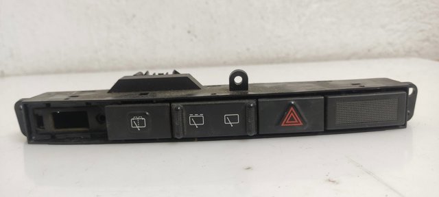 04685925AA Bloque de botones de la consola central comprar Sevilla
