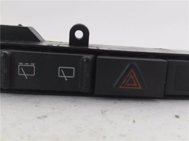 04685925AA CHRYSLER Bloque de botones de la consola central  comprar en Oviedo