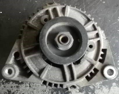 VAG 046903015F Alternador  en stock Valencia