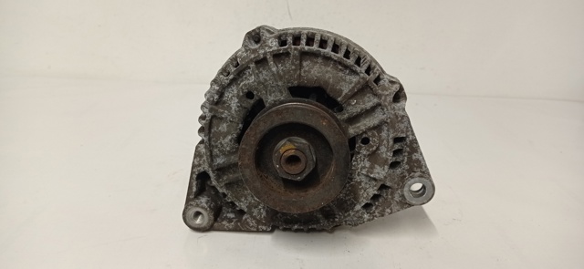046903015F VAG Alternador  en stock Huelva