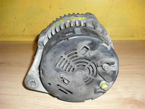 VAG 046903015F Alternador  en stock Salamanca