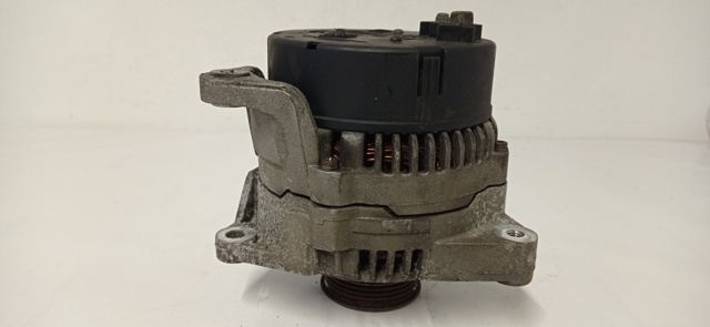 046903015F VAG Alternador  comprar en Lleida