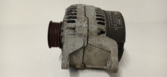 VAG 046903015F Alternador  en stock Terrassa