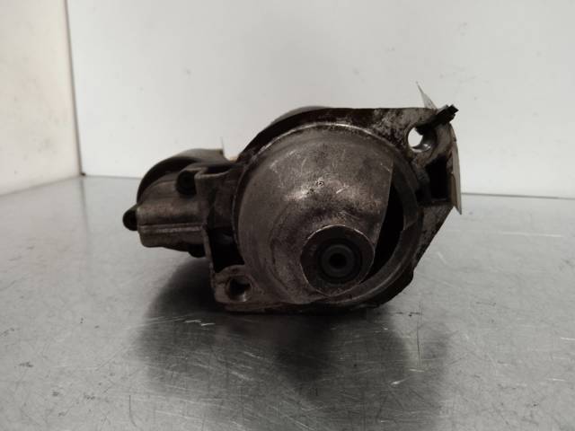 046911023B VAG Motor de arranque  comprar en Oviedo