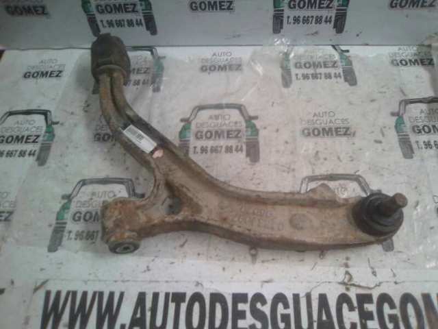 Brazo inferior izquierdo de la suspensión delantera 04694761AC CHRYSLER