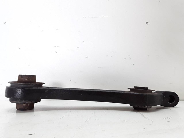 Brazo inferior izquierdo/derecho de suspensión delantera 04782561AE CHRYSLER