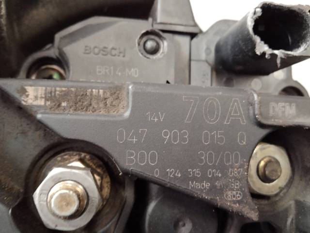 047903015Q Alternador  en stock Granada