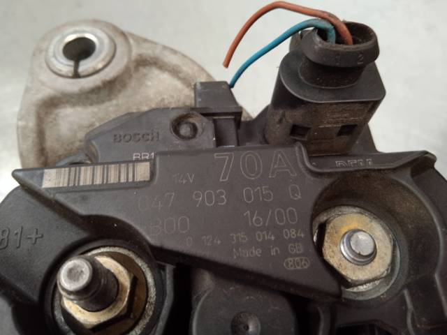 VAG 047903015Q Alternador  comprar en Ponferrada