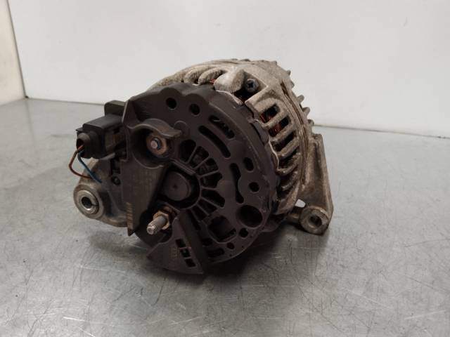 047903015Q Alternador  comprar en Pontevedra