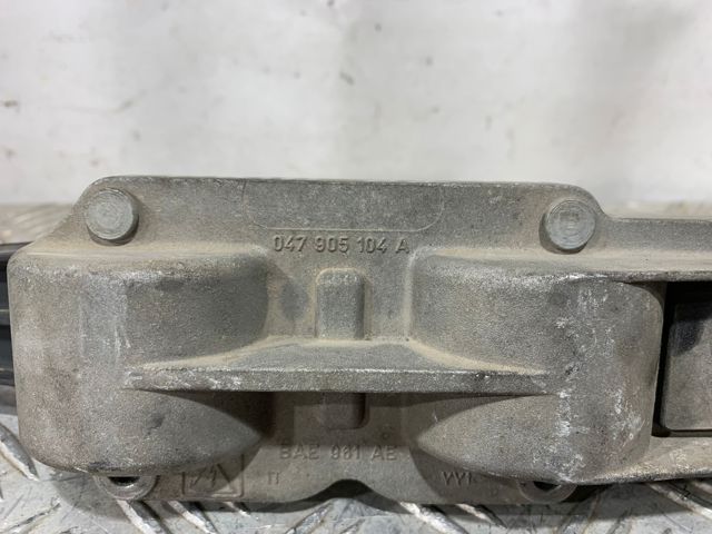 047905104A VAG Bobina  en stock Huelva