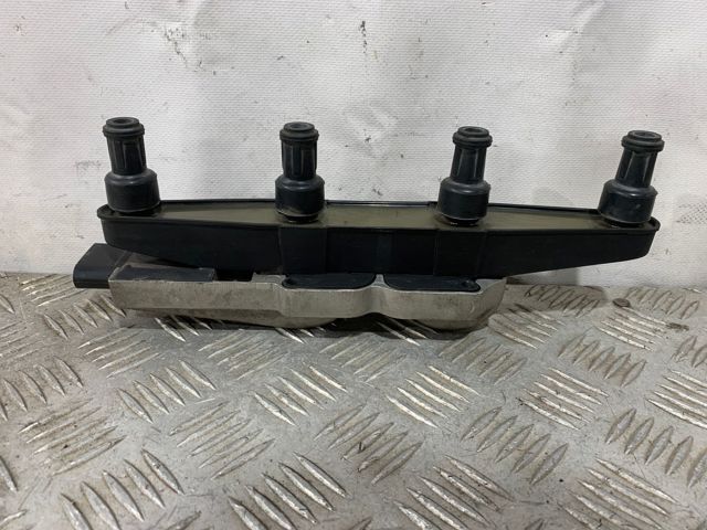 047905104A VAG Bobina  en stock Gandía
