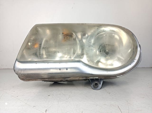 Luz frontal Chrysler 300  ()