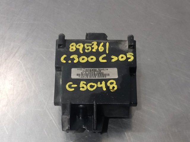 Modulo De Control De Faros (ECU) 04806086AE Chrysler