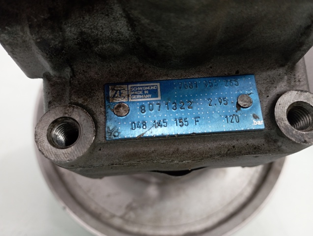 VAG 048145155F Bomba de dirección asistida  comprar en Ponferrada