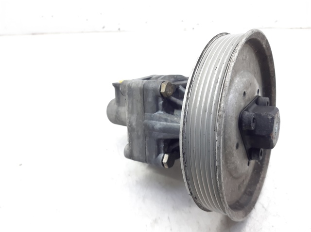 Bomba de dirección hidráulica A8  sedán (1994-2005) original desde 79,86 €