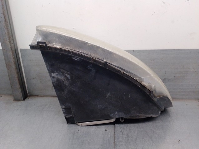 04857703AB CHRYSLER Faro izquierdo  en stock Huelva