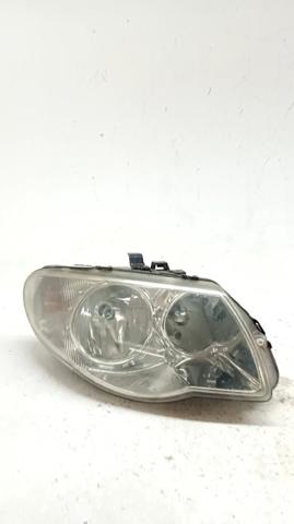 04857830AC CHRYSLER Faro derecho  disponible Ourense