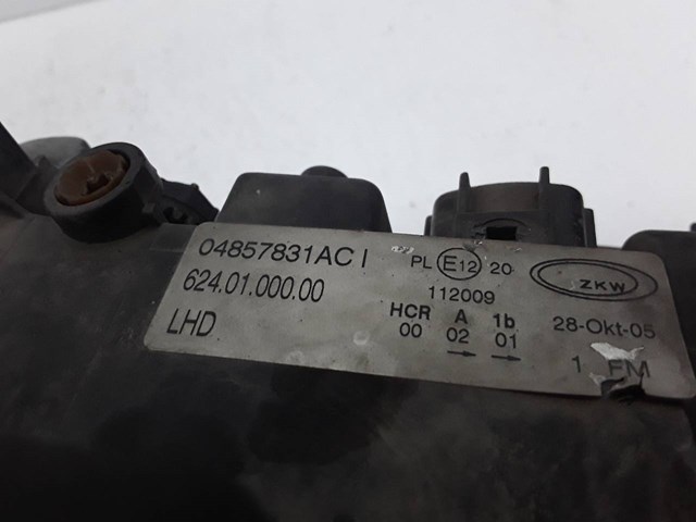 04857831AC CHRYSLER Faro izquierdo comprar Madrid