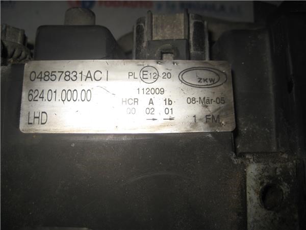 04857831AC CHRYSLER Faro izquierdo  comprar en Jaén