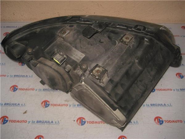 CHRYSLER 04857831AC Faro izquierdo  comprar en Albacete