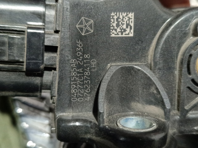 04891585AB Chrysler